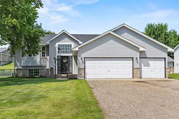 Watertown, MN 55388,214 Verbena DR