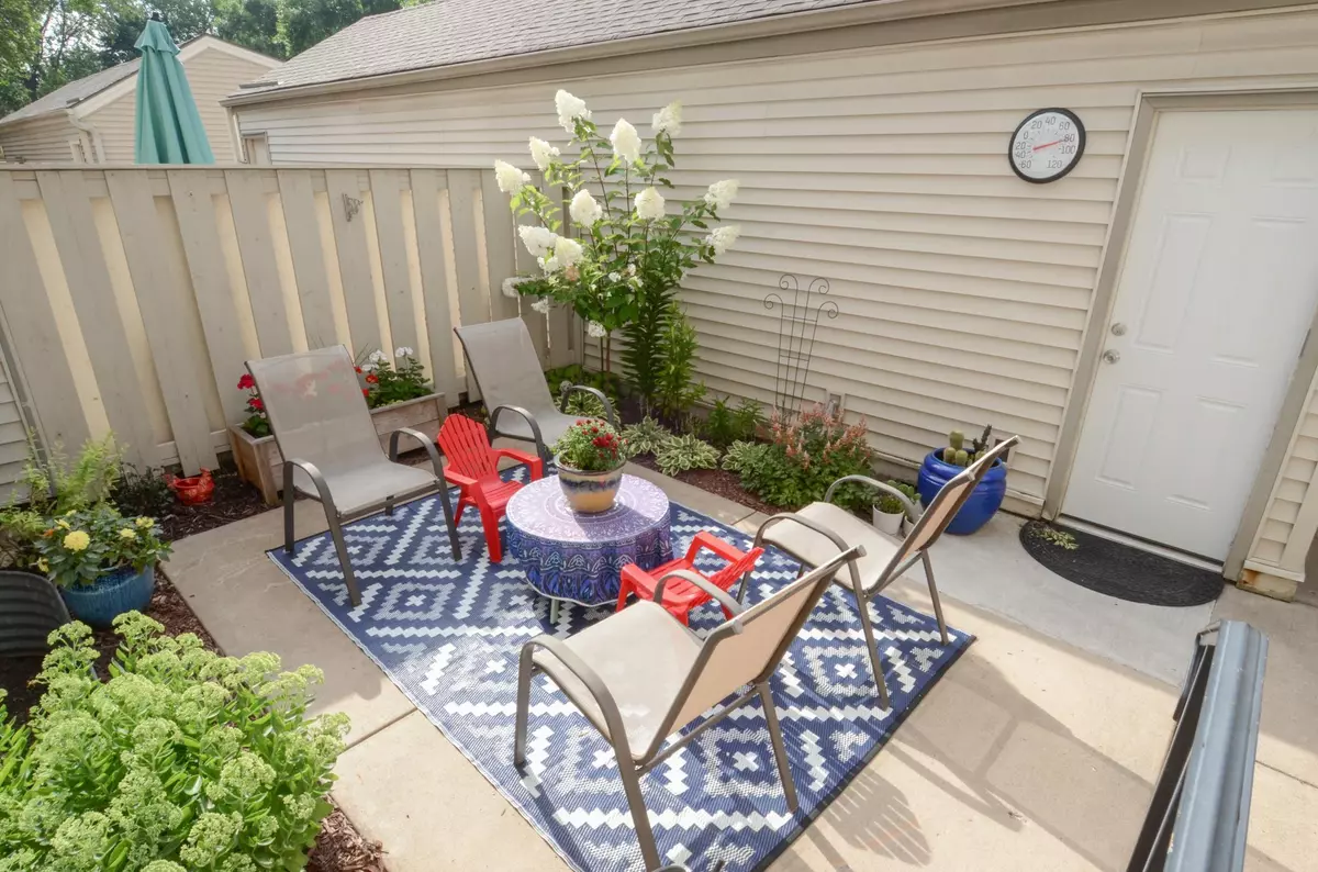 Fridley, MN 55432,1547 N Oberlin CIR