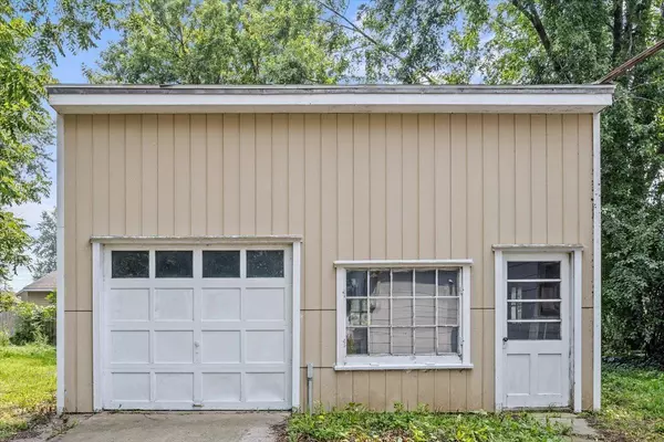 Austin, MN 55912,2114 5th AVE NE