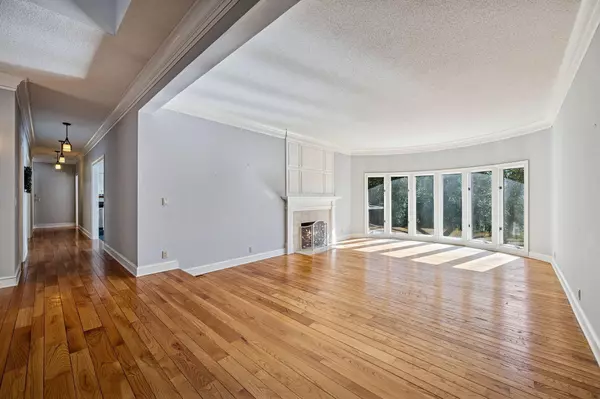 Orono, MN 55391,350 Ruann RD