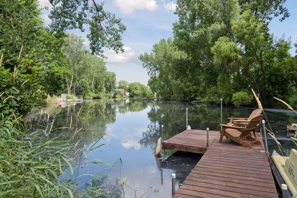 Shoreview, MN 55126,549 Vicki LN