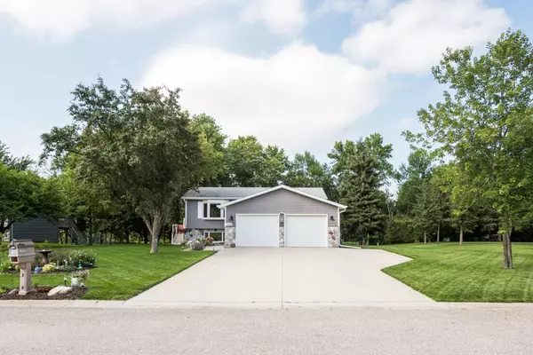 2504 Conifer AVE, Alexandria, MN 56308