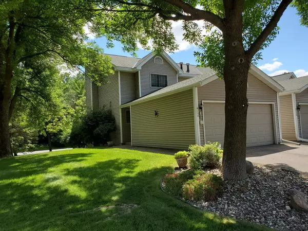 4150 Knob CIR #123, Eagan, MN 55122
