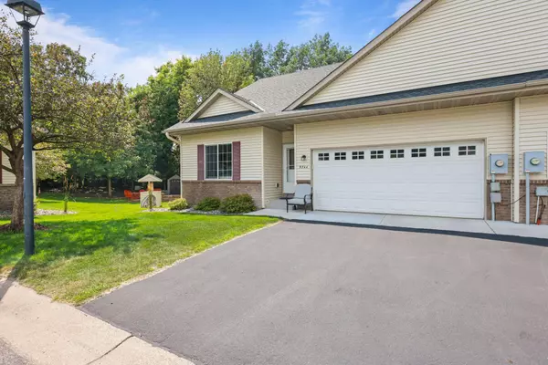 9744 Olive ST NW,  Coon Rapids,  MN 55433