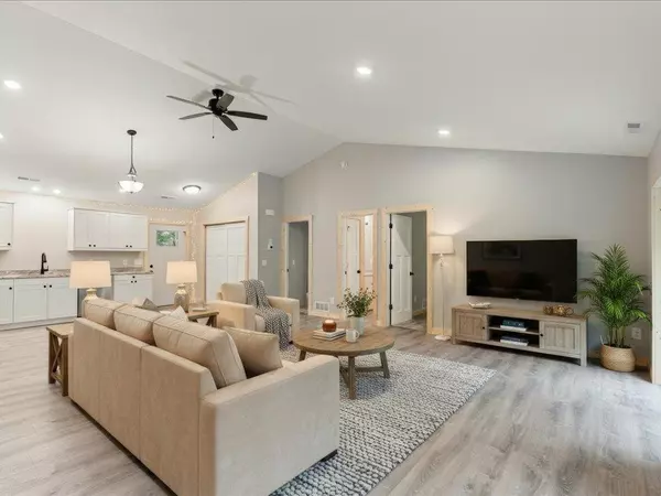 Breezy Point, MN 56472,7779 Scenic Overlook