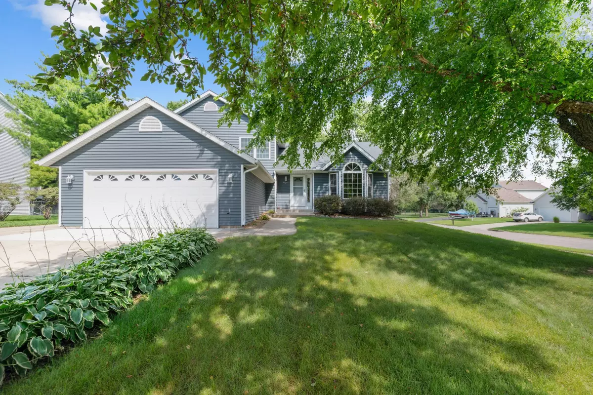Chaska, MN 55318,1120 Overlook DR