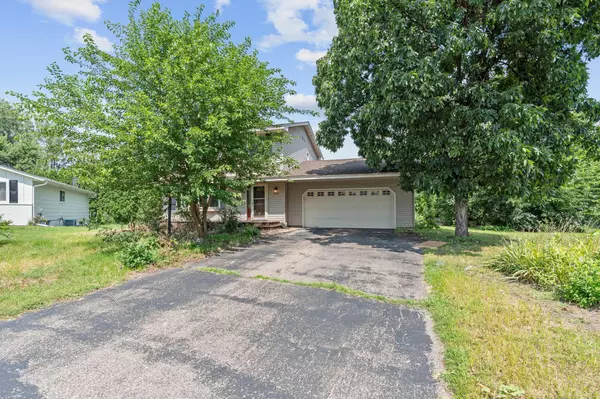 Brooklyn Park, MN 55444,8032 Vincent CIR N