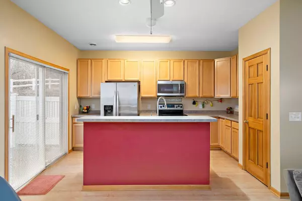 Maple Grove, MN 55311,16322 70th AVE N #304