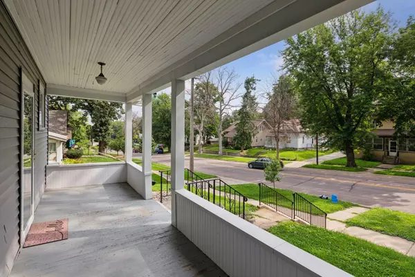 Faribault, MN 55021,24 4th AVE SW