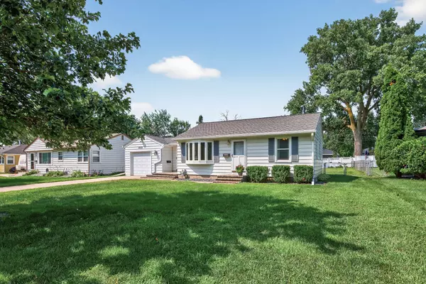 4849 Kentucky AVE N, Crystal, MN 55428
