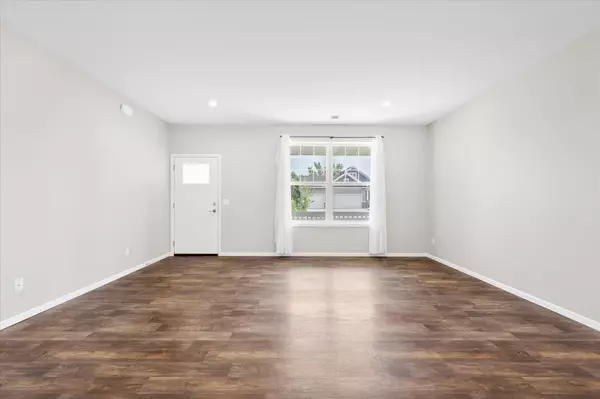 Hastings, MN 55033,182 Sandpiper CIR