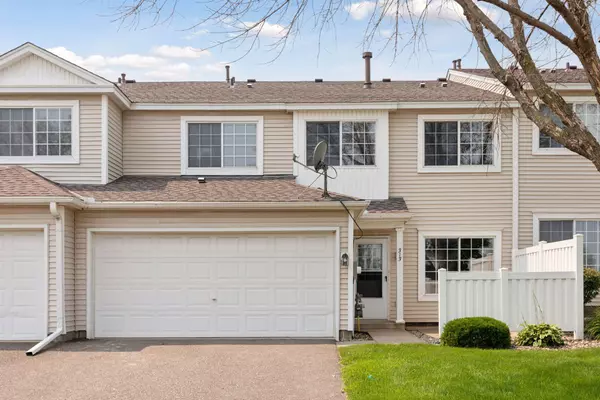 Woodbury, MN 55129,313 Leeward TRL