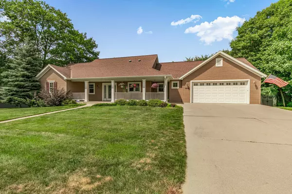 1609 1st ST N, Cold Spring, MN 56320