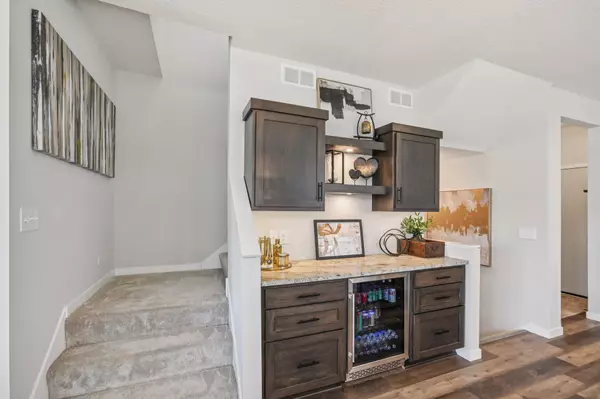 Lakeville, MN 55044,16149 Duvane WAY