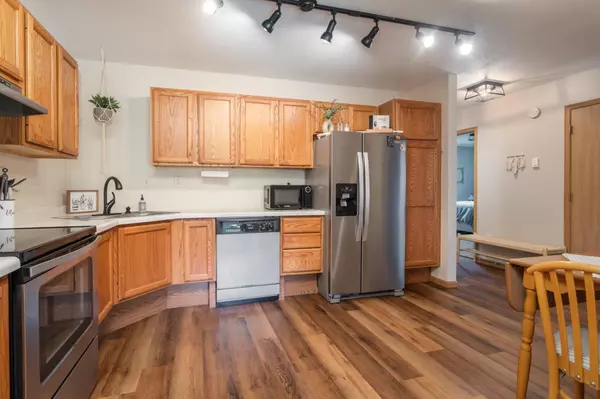 Glenwood, MN 56334,720 6th AVE SE