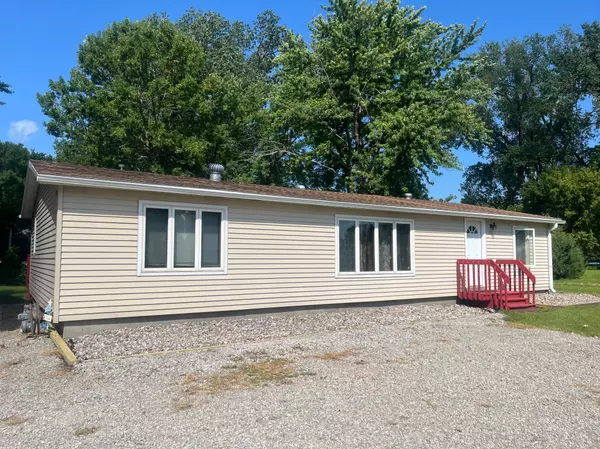 1170 2nd AVE SW, Wells, MN 56097