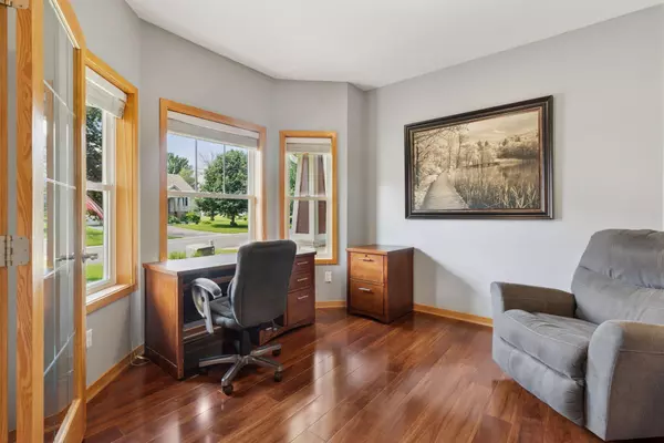 Brooklyn Park, MN 55443,10309 Major DR N