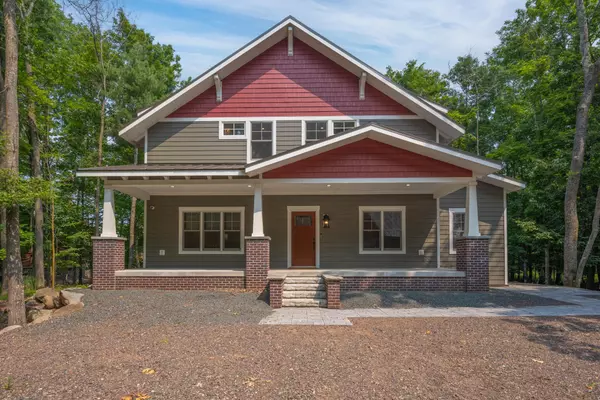 Shell Lake, WI 54871,1511 S Lake DR