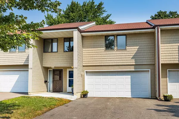 326 W 5th ST, Waconia, MN 55387