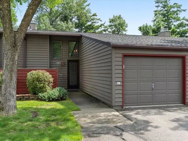 8124 Channel VW #207, Lake Shore, MN 56468