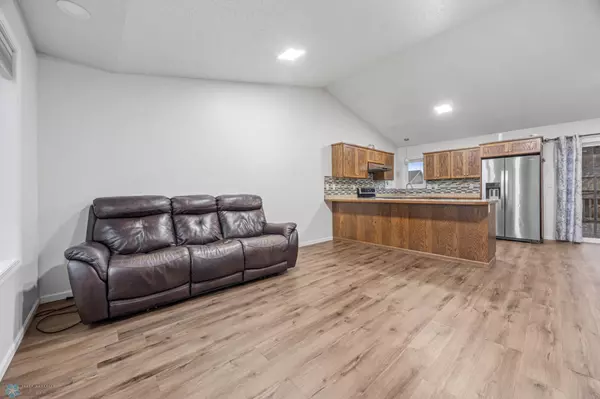 Fargo, ND 58104,2812 Umber CT S