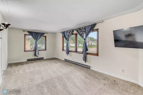 Barnesville, MN 56514,504 9th AVE SE