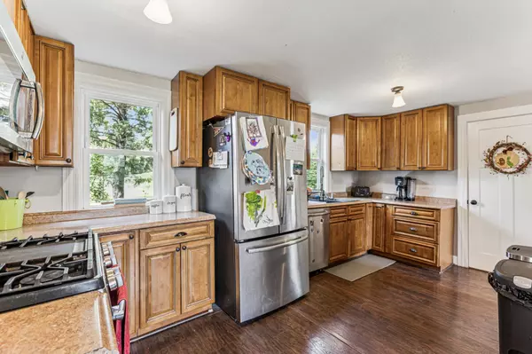 Norwood Young America, MN 55397,113 5th AVE NE