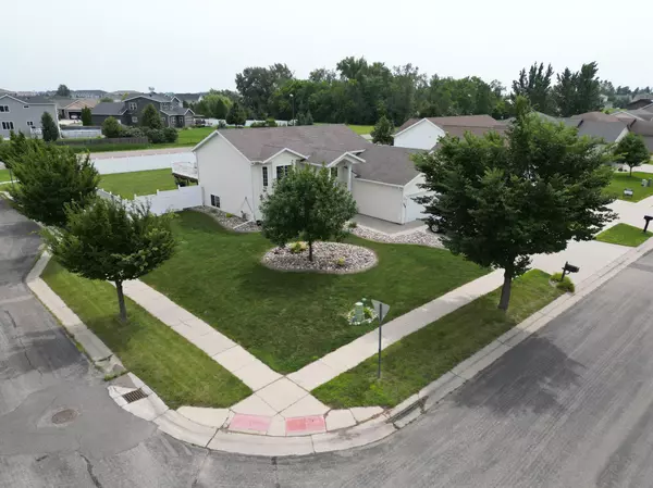 Moorhead, MN 56560,3808 13th ST S