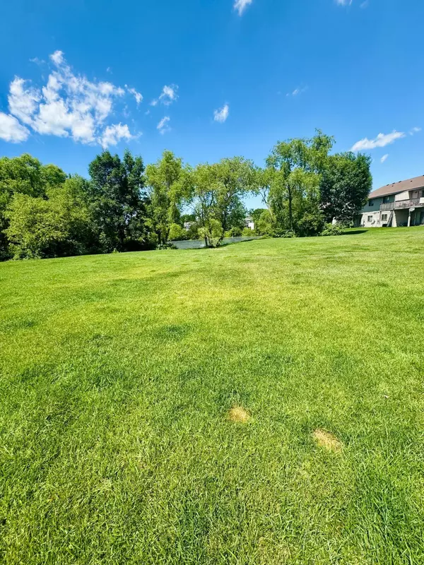 Cambridge, MN 55008,940 14th LN SE