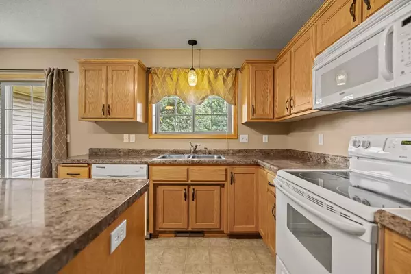 Big Lake, MN 55309,874 Independence DR