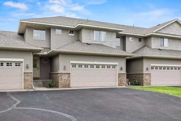 Big Lake, MN 55309,874 Independence DR