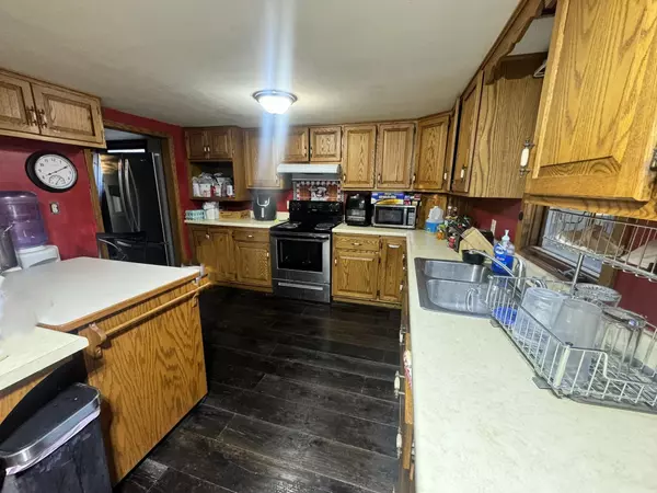 Wadena, MN 56482,618 3rd ST SW #A