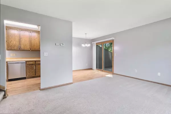 Brooklyn Park, MN 55445,8625 S Maplebrook CIR