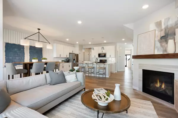 Eden Prairie, MN 55347,9280 Larimar TRL