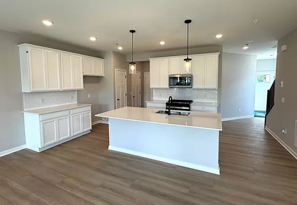 Eden Prairie, MN 55347,9268 Larimar TRL