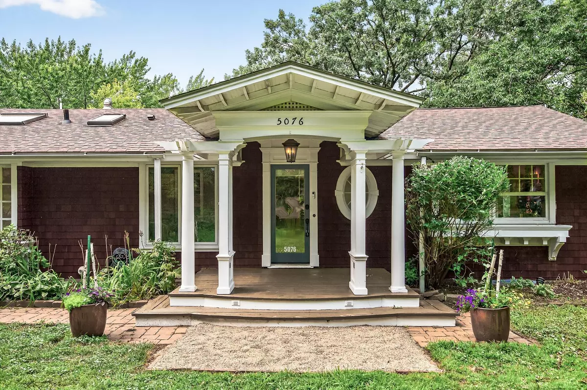 Minnetonka, MN 55345,5076 Woodgate CT