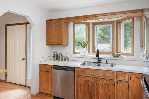 Cottage Grove, MN 55016,8168 Jeffery LN S