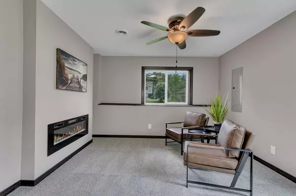 Saint Cloud, MN 56304,1505 24th ST SE