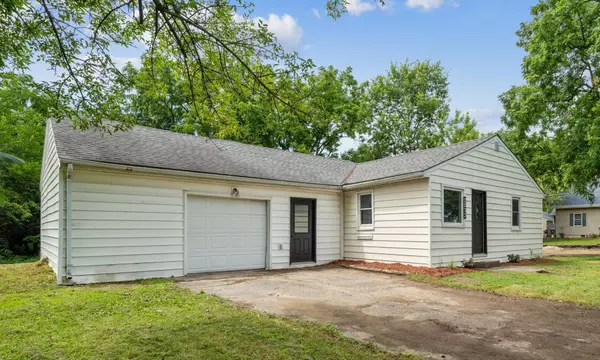 2032 7th AVE, Mankato, MN 56001