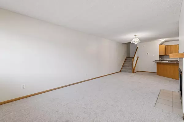 Lakeville, MN 55044,17542 Gillette Way