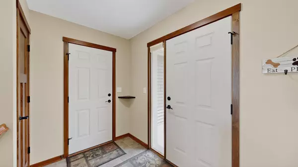 Rochester, MN 55901,5817 Lloyd ST NW