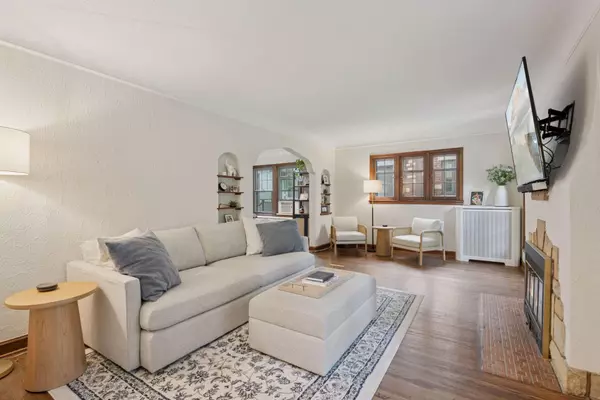 Minneapolis, MN 55417,5209 Park AVE