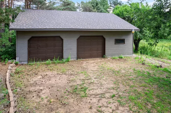 Livonia Twp, MN 55398,13987 273rd AVE NW