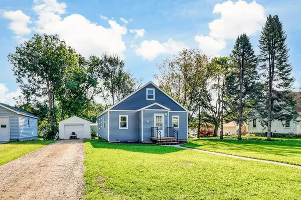 Pelican Rapids, MN 56572,409 3rd ST NW