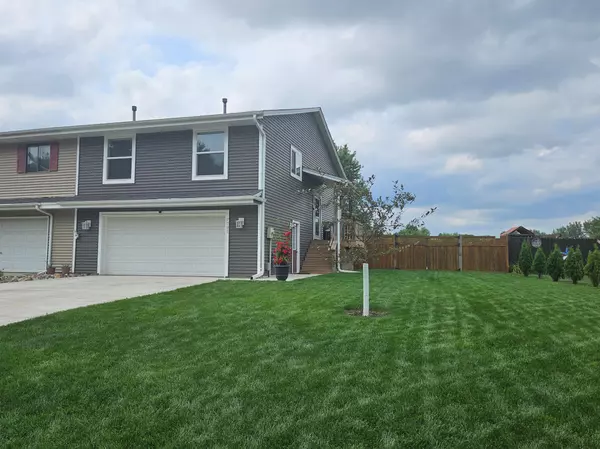 7791 Upper 167th ST W, Lakeville, MN 55044