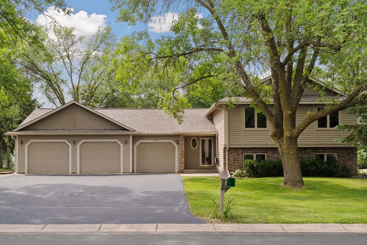 Maple Grove, MN 55311,15375 74th AVE N