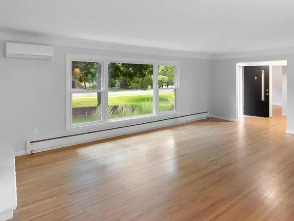 Minnetonka, MN 55345,4820 Williston RD