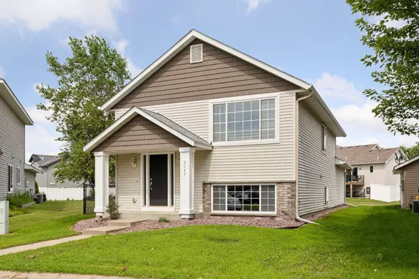 3047 212th ST W, Farmington, MN 55024