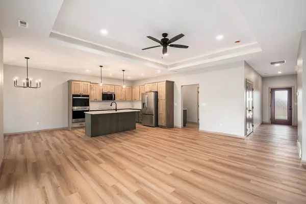 Luverne, MN 56156,717 Tallgrass CIR