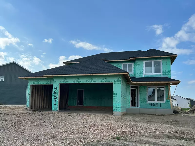 4651 Obsidian WAY, Victoria, MN 55386